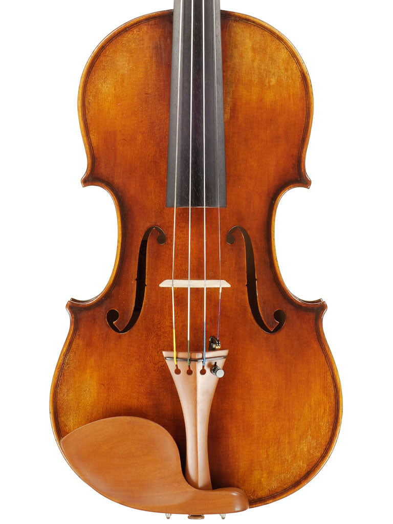 Andreas Eastman Standard VL605 and Advanced VL615 Violins, front angle, adjusted at TEO musical Instruments